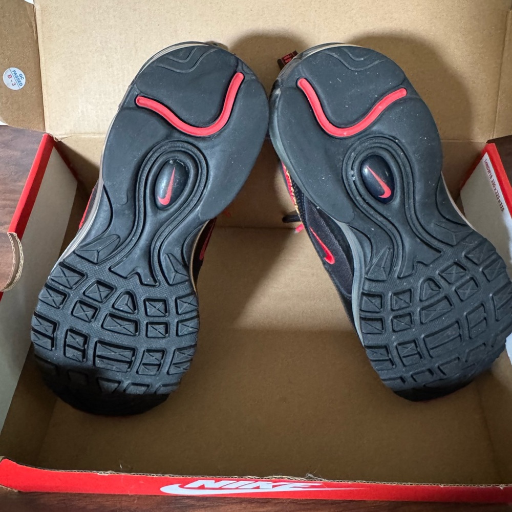 Nike Air Max 97 Black and Red with Leopard Print - Picture 6 of 10